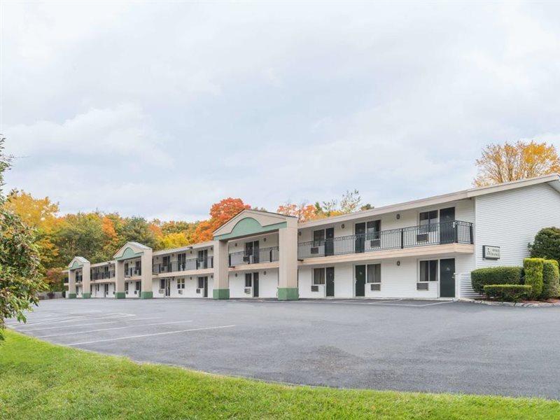 Days Inn By Wyndham Lenox Ma Eksteriør bilde