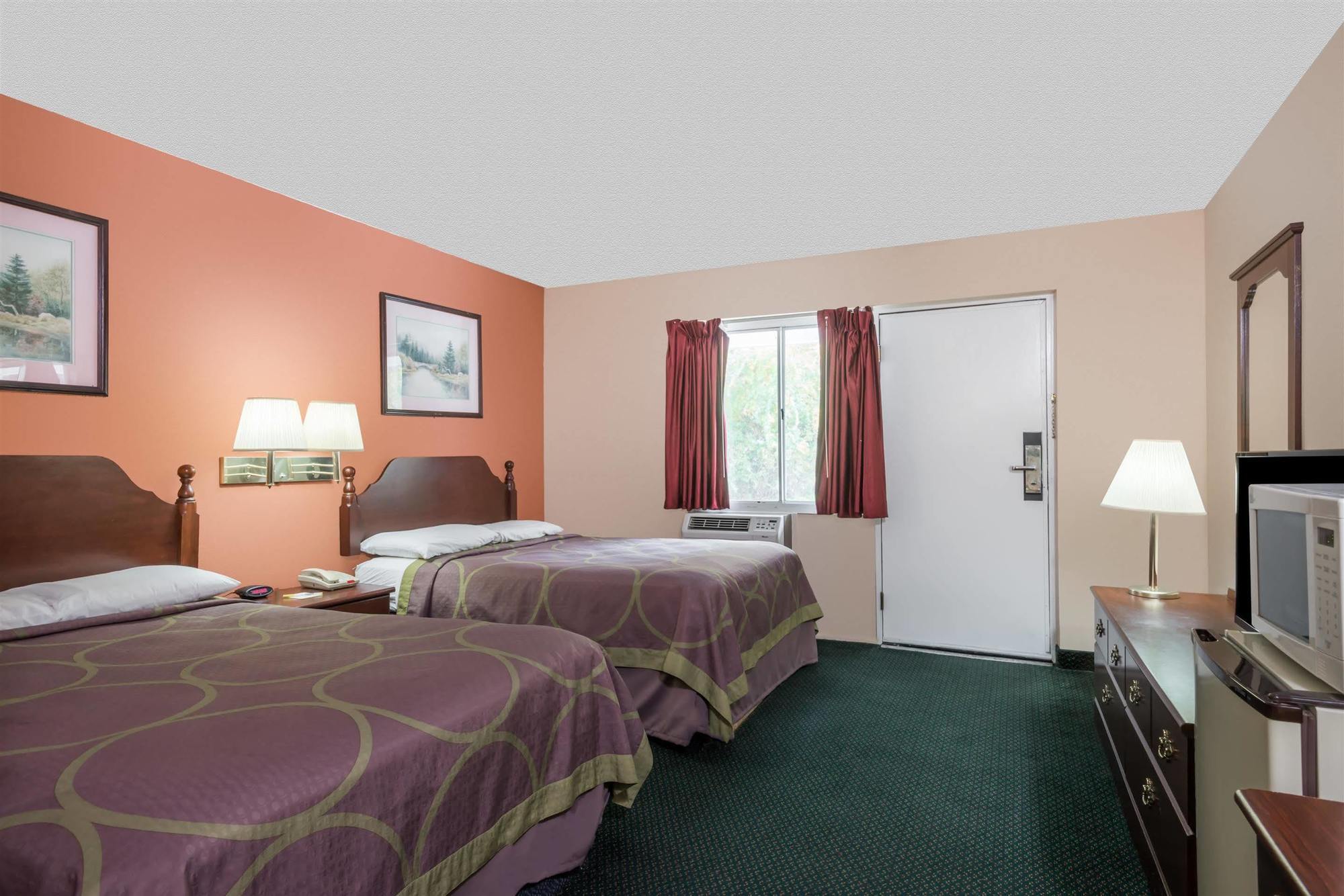 Days Inn By Wyndham Lenox Ma Eksteriør bilde